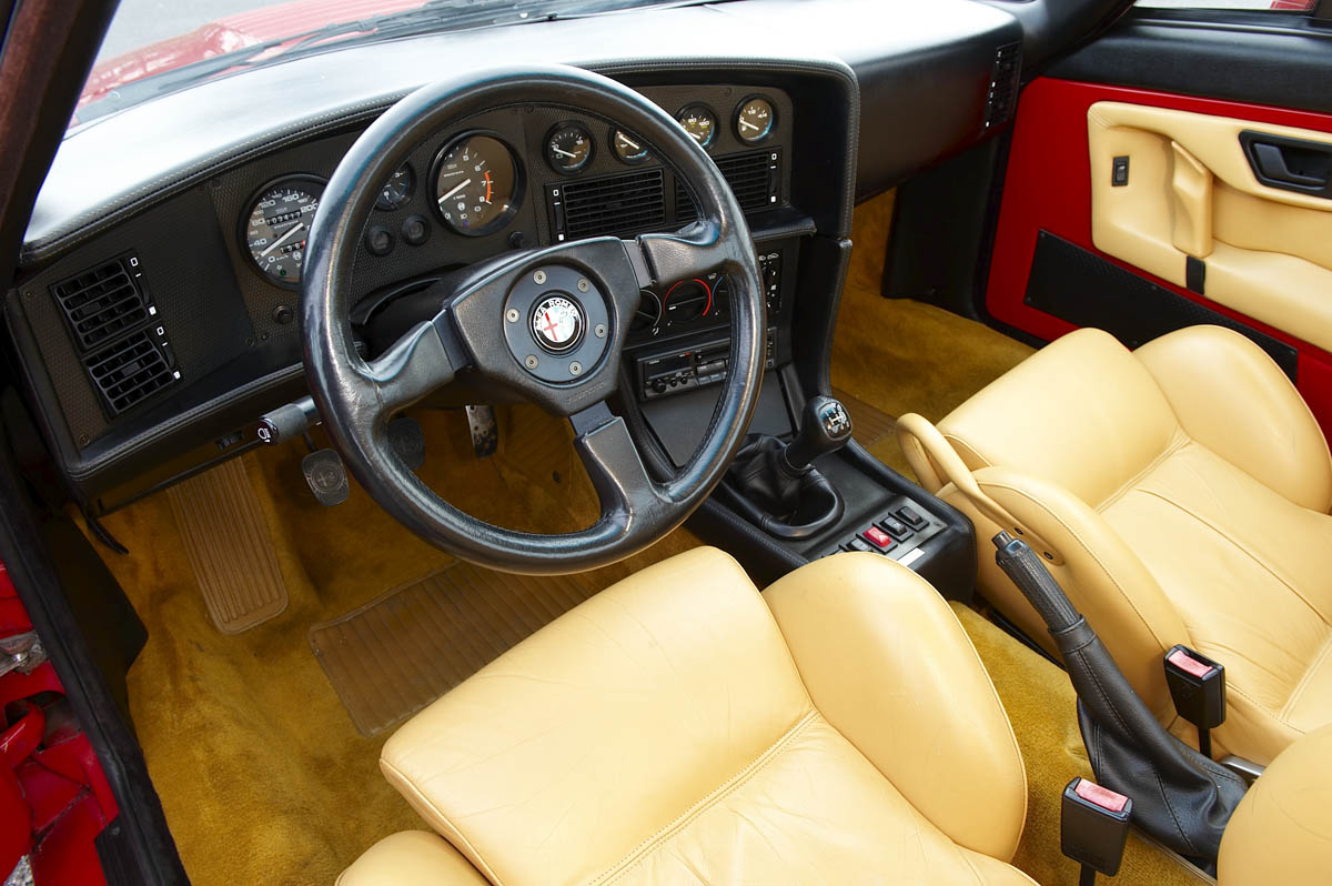 Alfa Romeo SZ