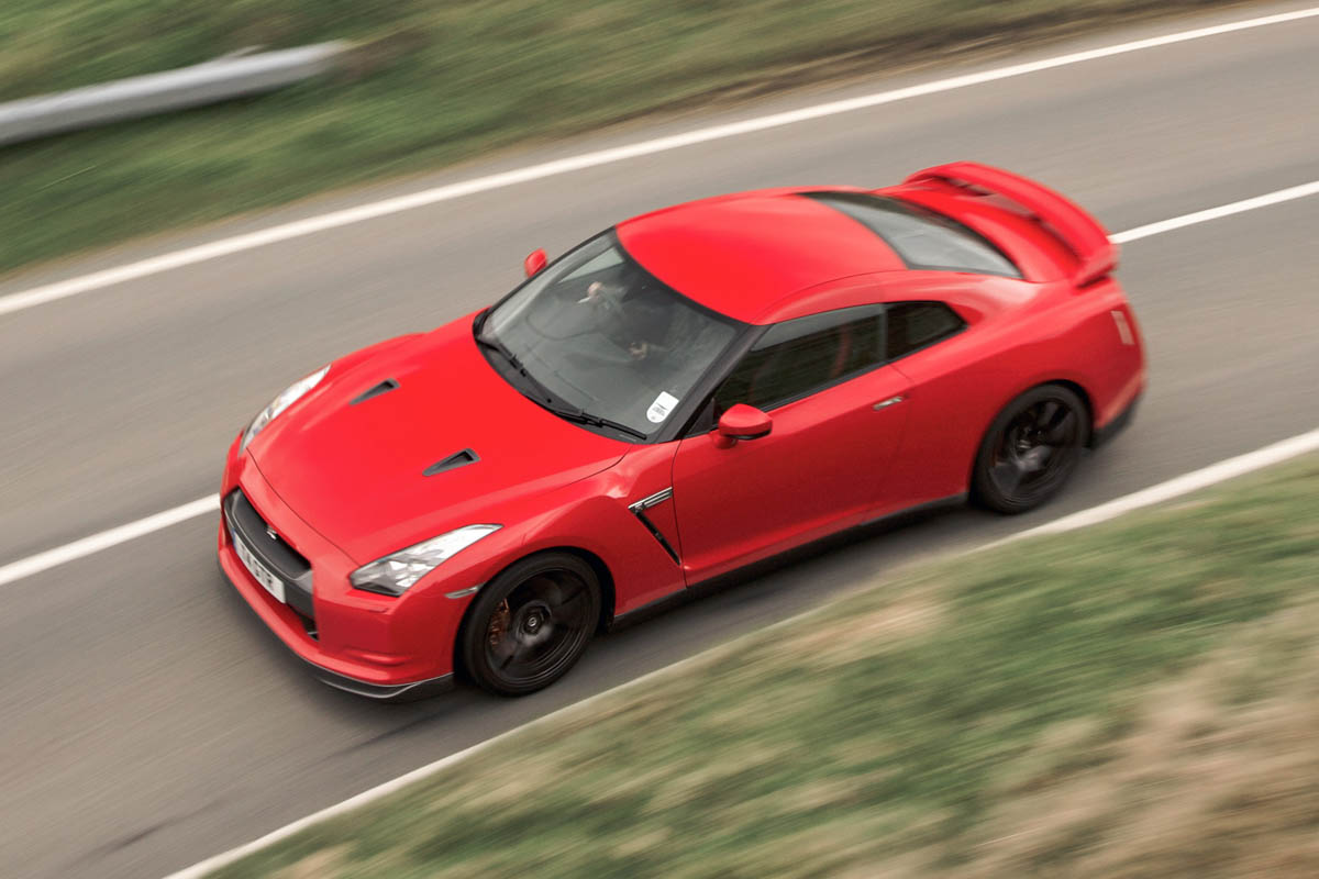 Nissan GT-R