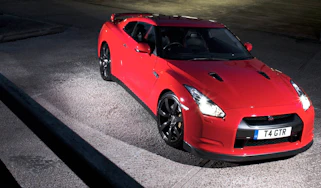 Nissan GT-R