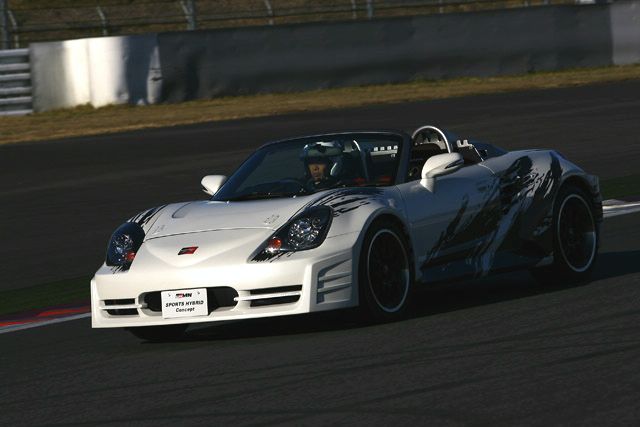 Toyota MR2 hybrid roadster