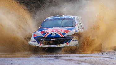 Peugeot 207 S2000 rally car