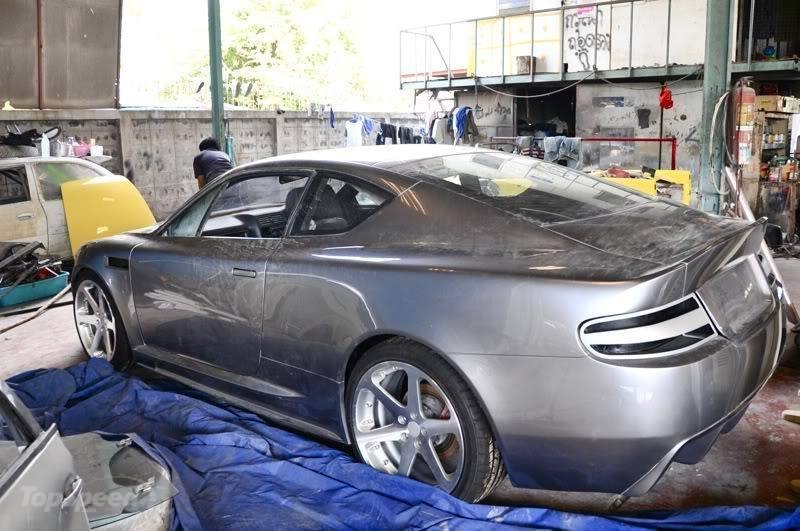 Aston Martin DB9 Calibra