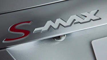 Ford S-MAX SCTi badge