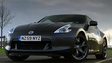 Nissan 370Z Black front
