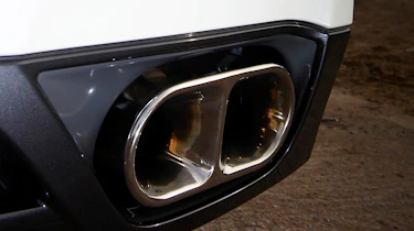 Nismo exhaust