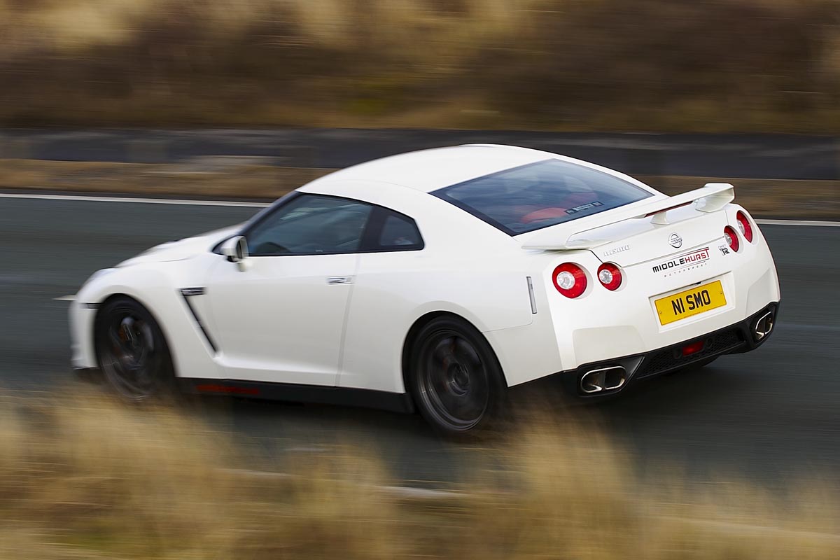 Nismo rear