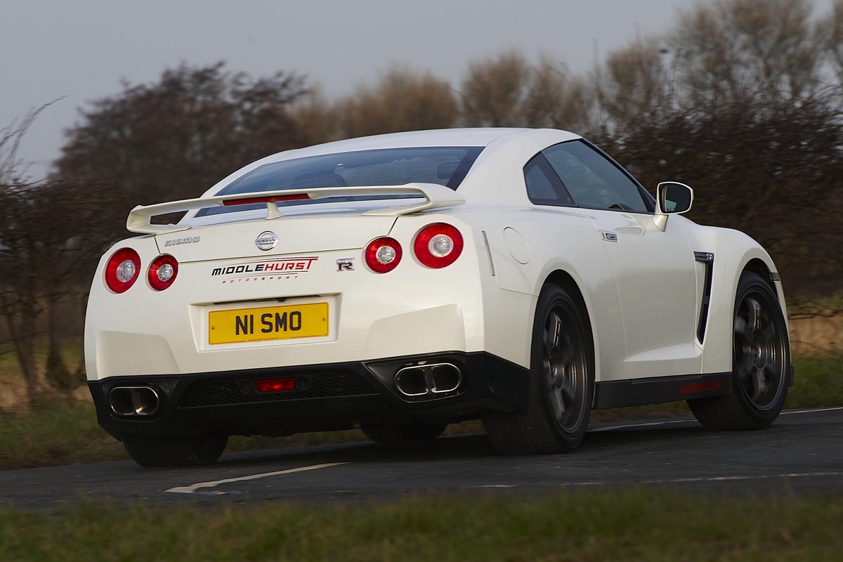 Nismo rear corner