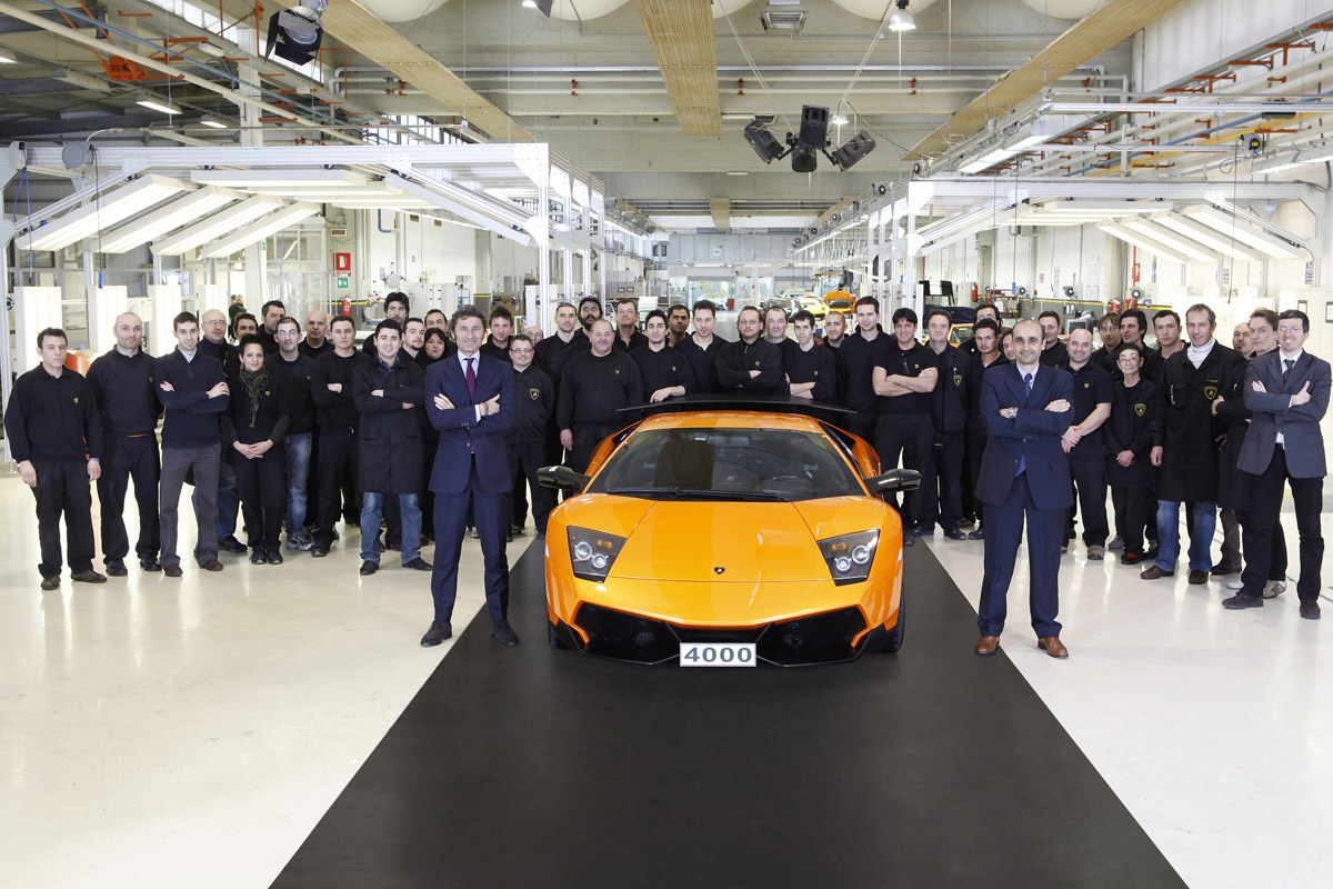 Lamborghini Murcielago LP670-4 SV