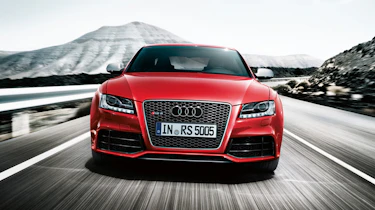 Audi RS5 front action