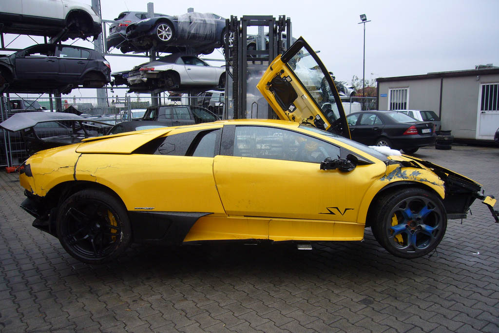 Lamborghini Murcielago LP670-4 SV