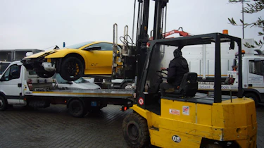 Lamborghini Murcielago LP670-4 SV crash