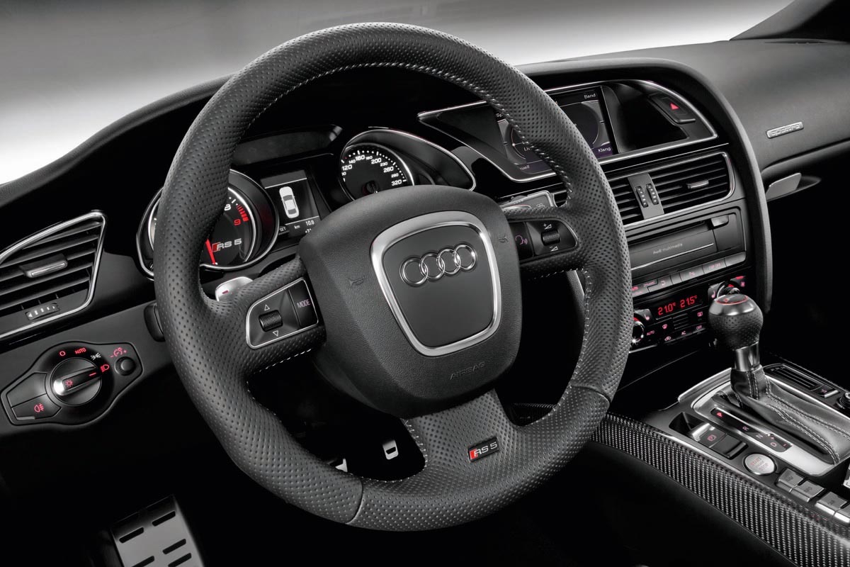 Audi RS5 interior