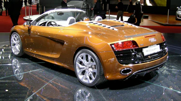 Brown R8