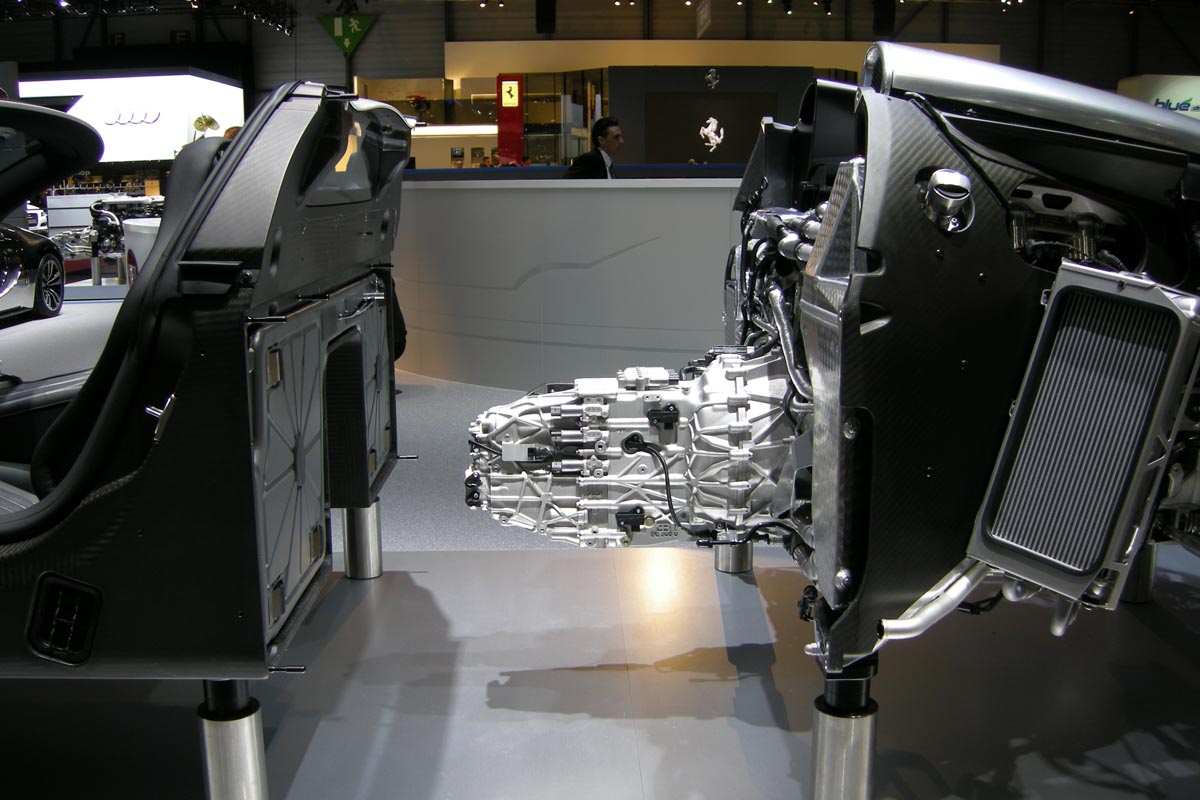 Veyron innards 2