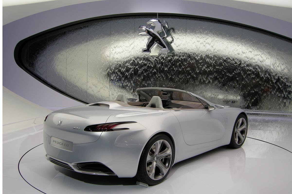 Peugeot SR1