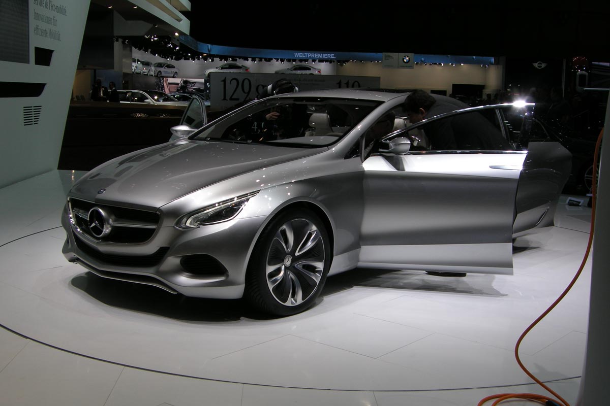 Mercedes F800