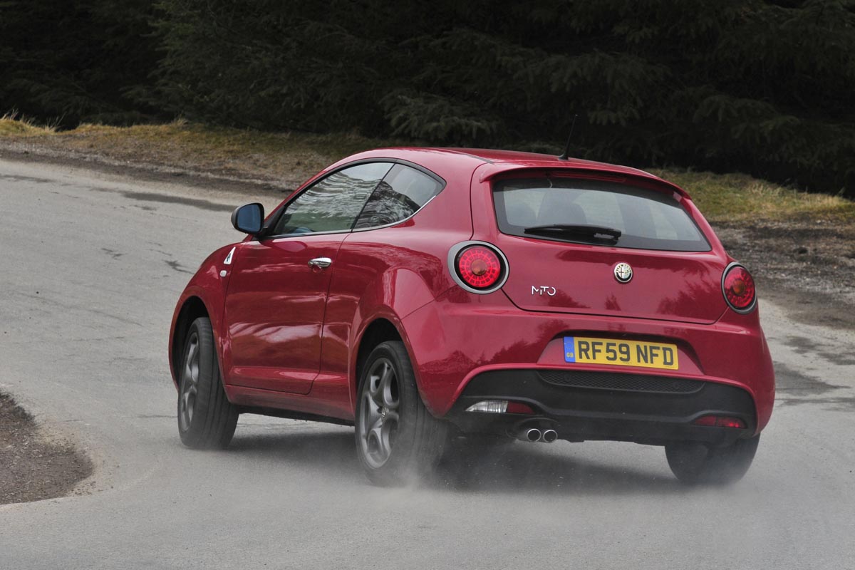 MiTo rear corner
