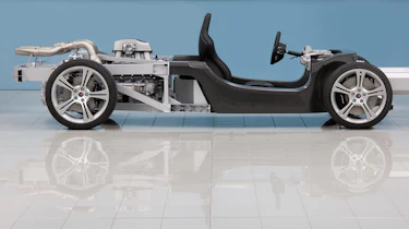 MP4 naked mule profile