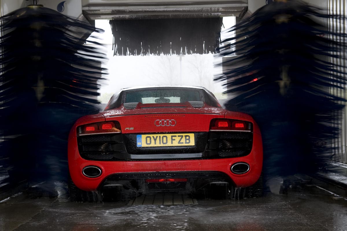 R8 car wash