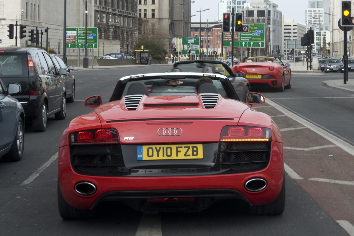 R8 enters Liverpool