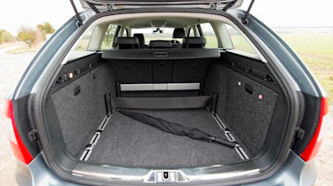 Skoda Superb estate boot space load bay