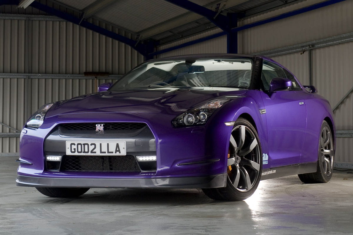 Nissan GT-R