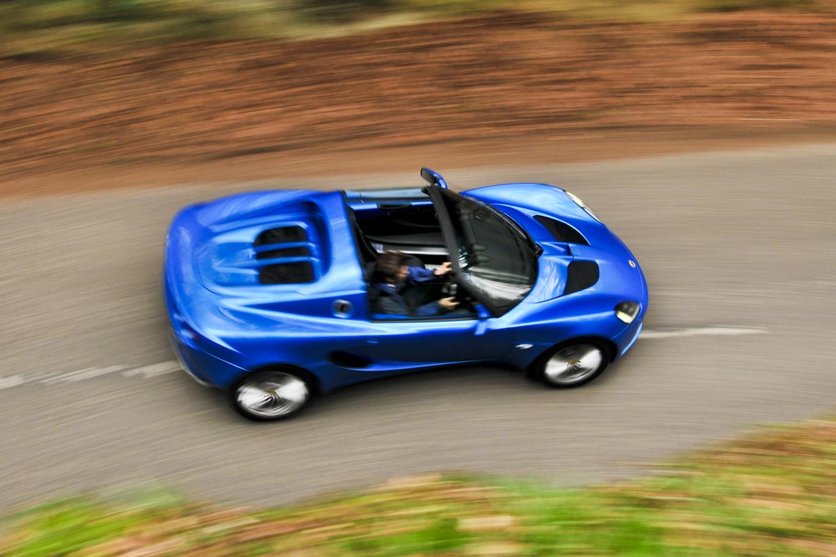 Elise overhead
