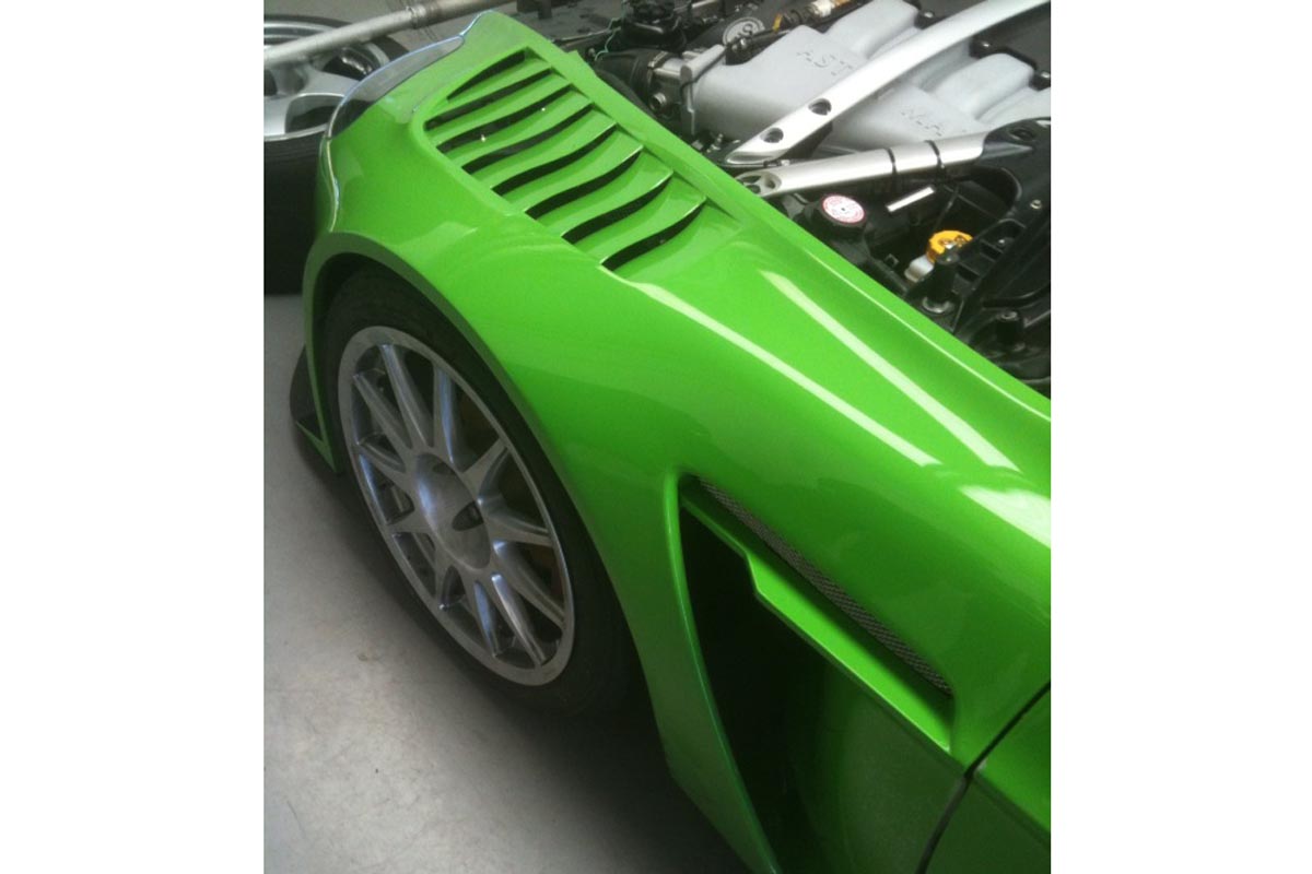 V12 vents