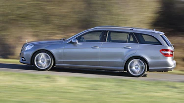 Mercedes E-Class estate panning