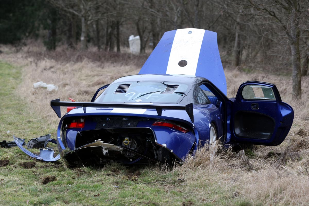 crashed 9ff GT9R rear1