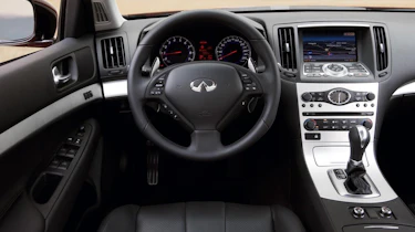 Infiniti G37x dash