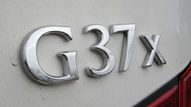 Infiniti G37x badge