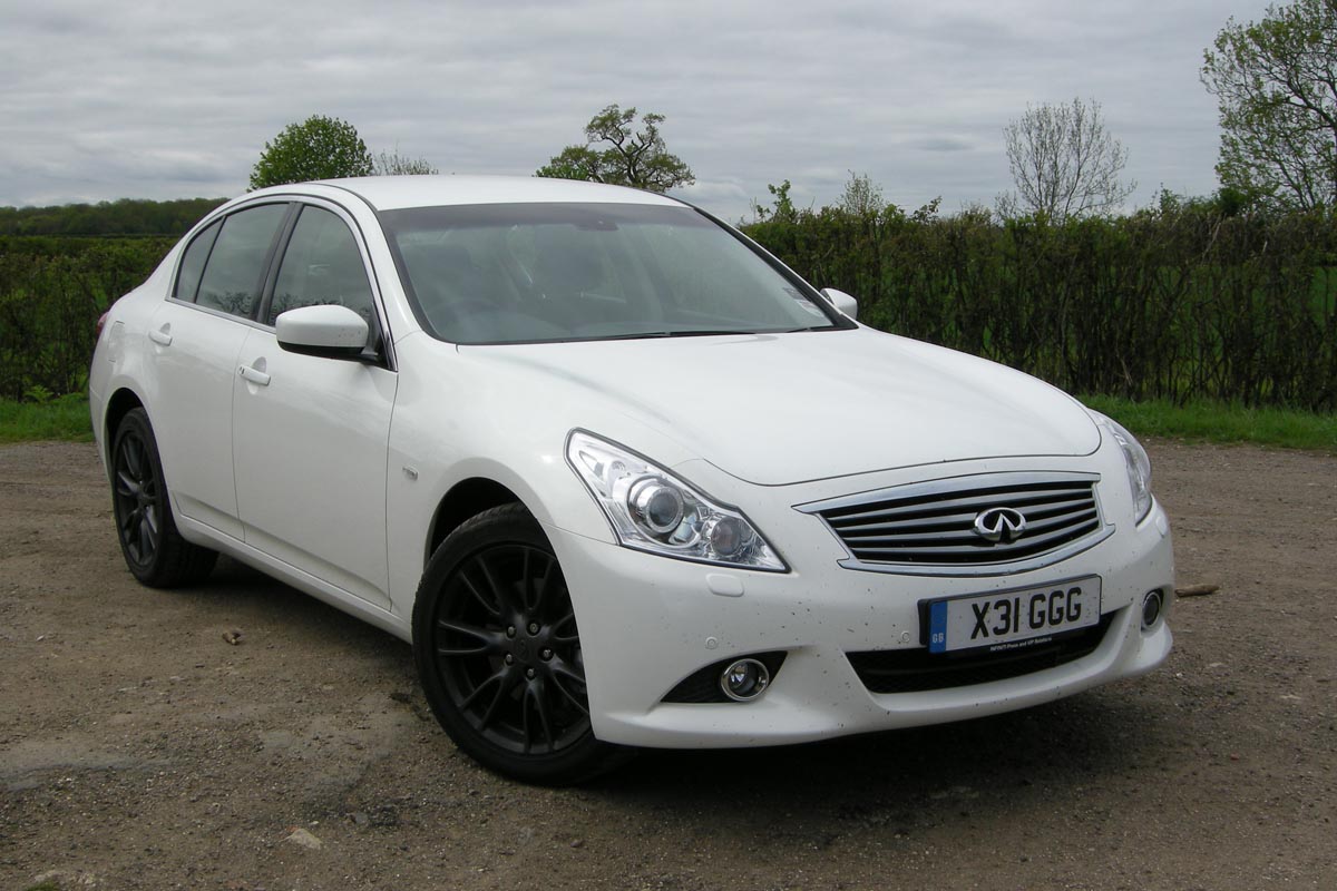 Infiniti G37x front static