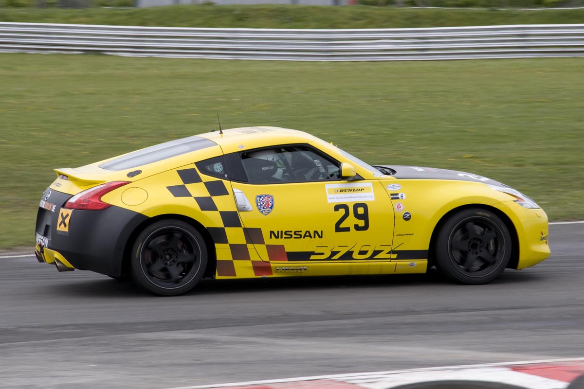 Nissan 370Z racing car