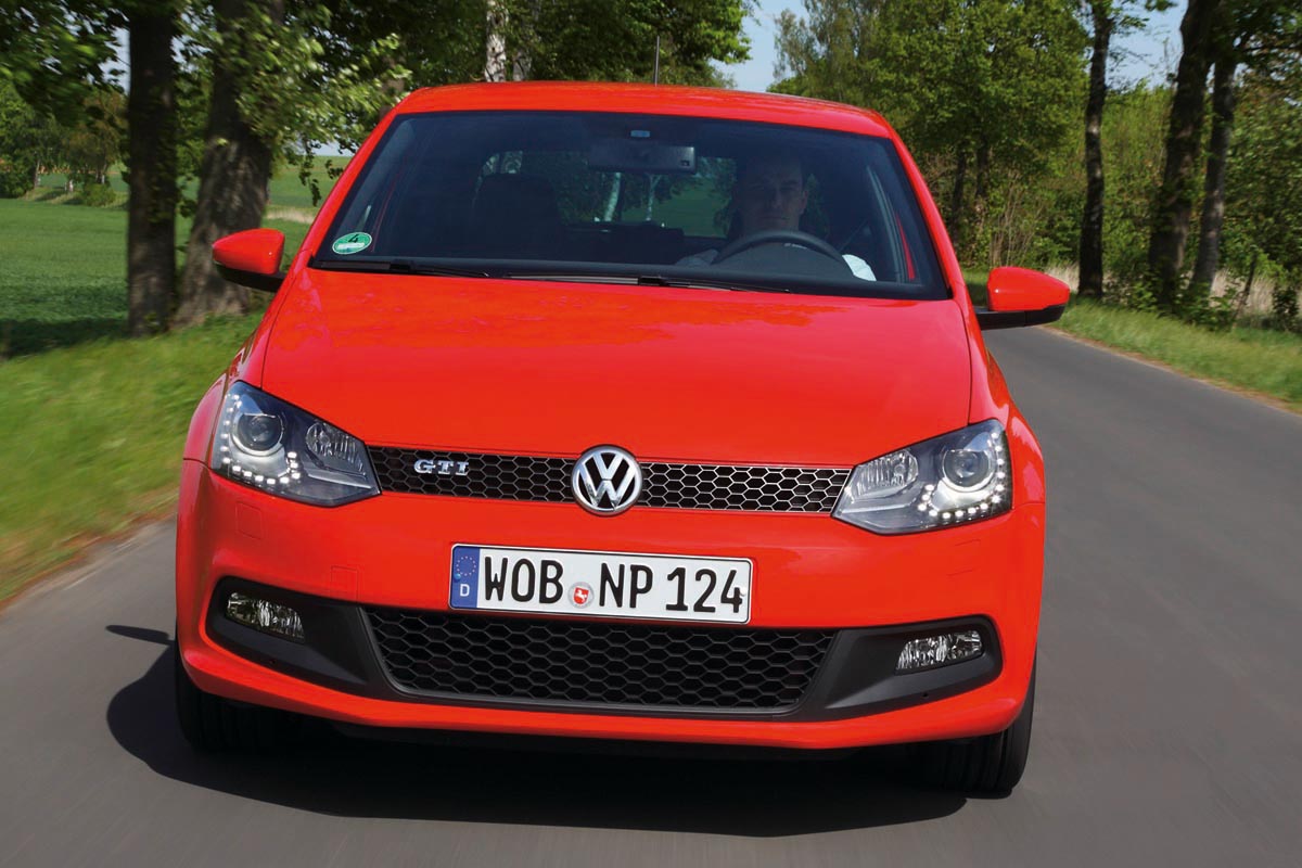 VW Polo GTI nose tracking