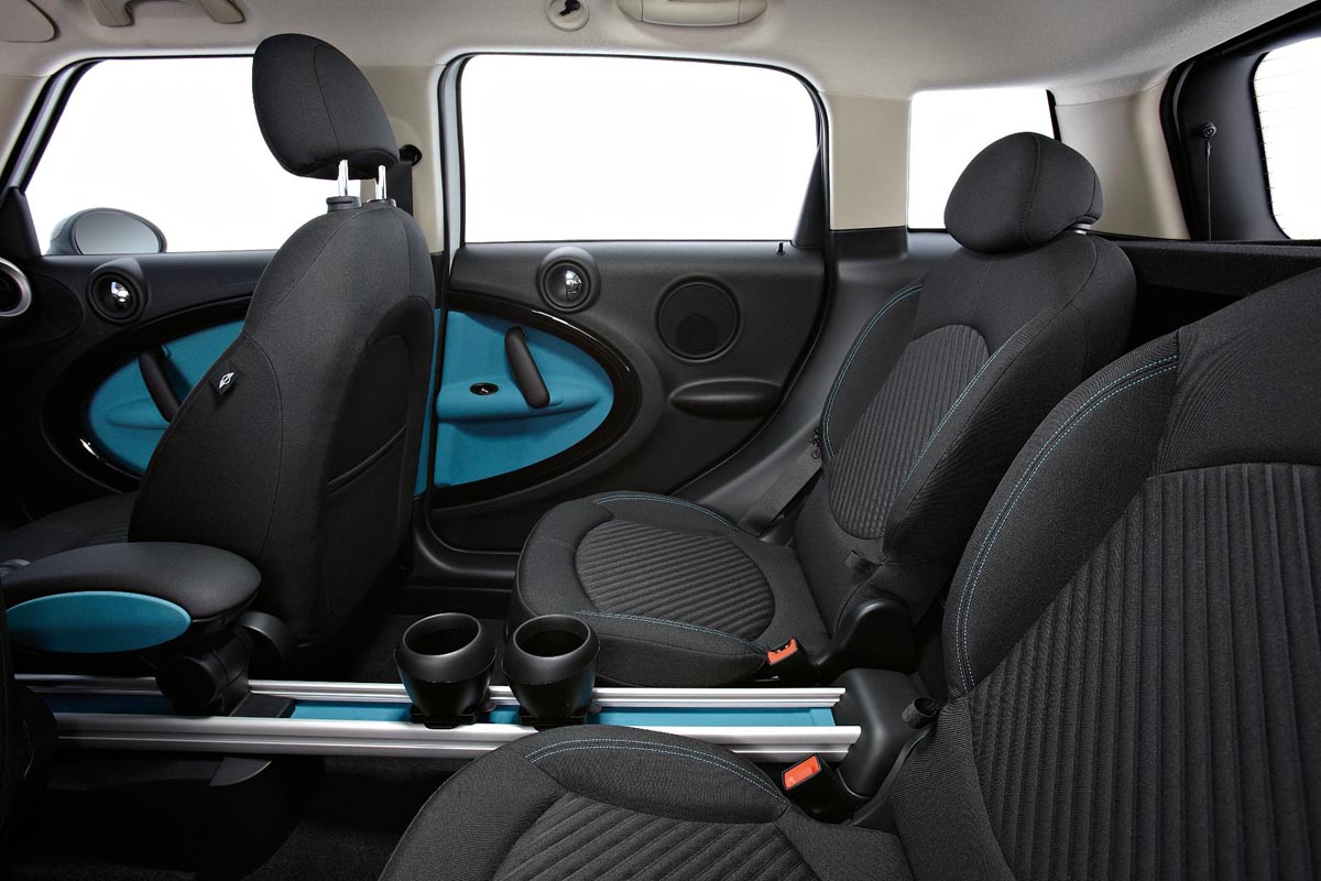 Mini Countryman rear seats