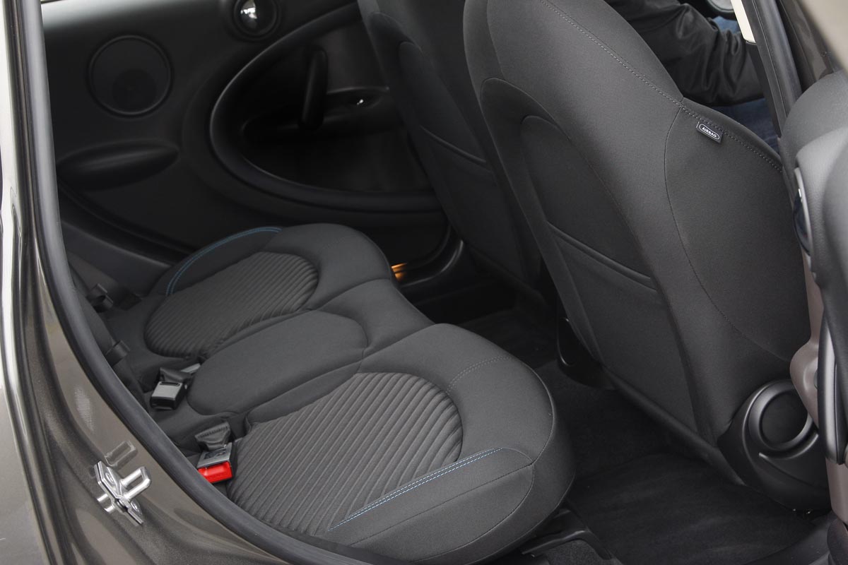 Mini Countryman rear seats