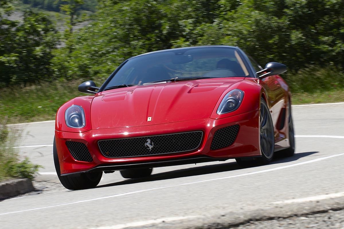 Ferrari 599 GTO cornering