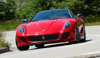 Ferrari 599 GTO cornering
