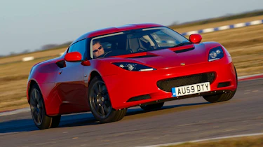 Honda NSX v Lotus Evora