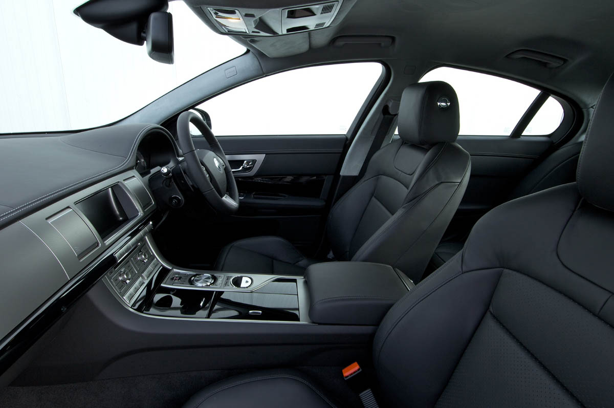 Jaguar XF Diesel S