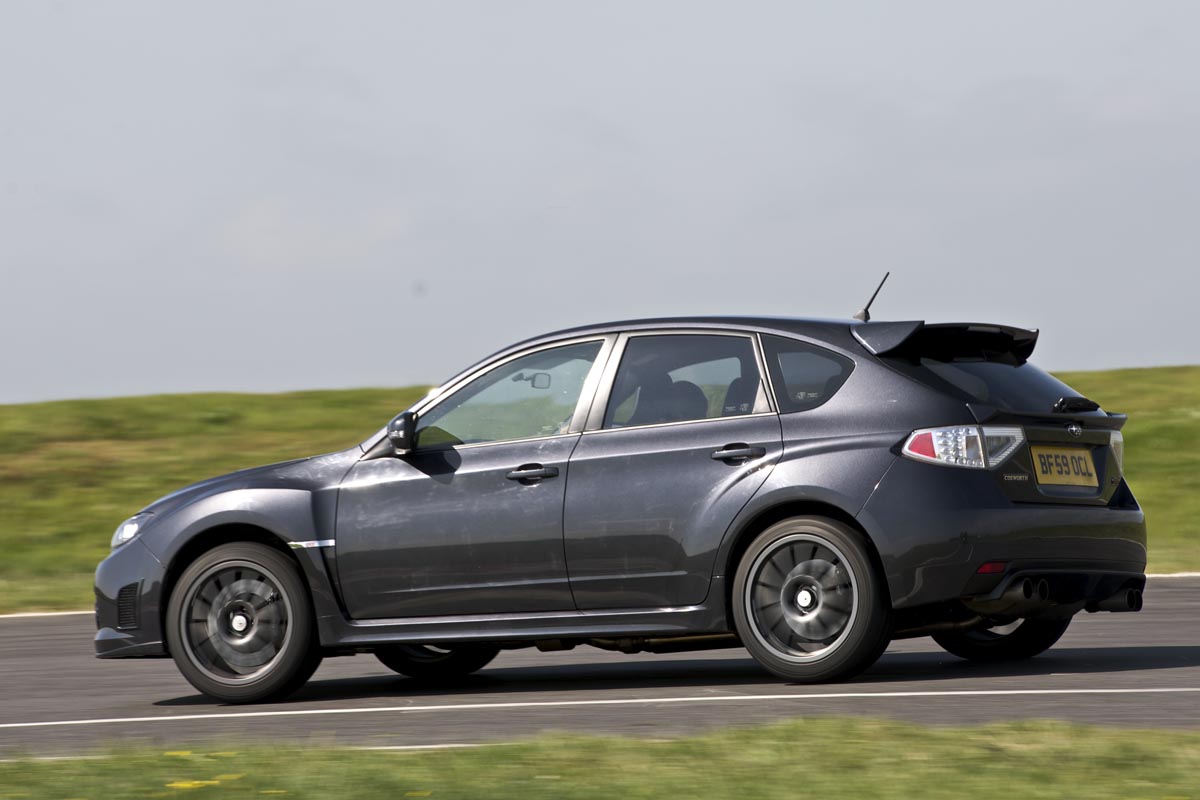 Subaru Impreza Cosworth CS400 pan corner