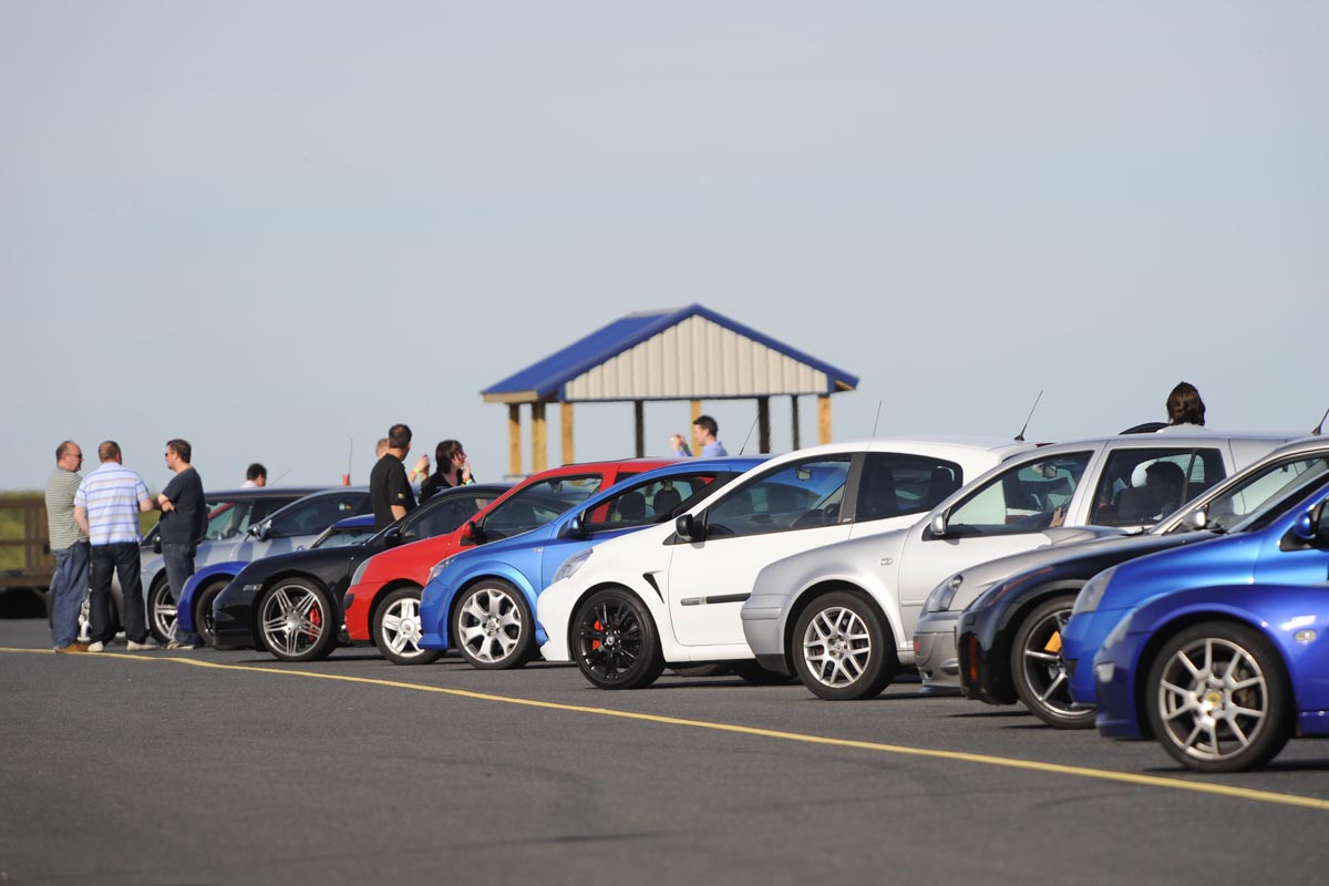 evo dunlop track competition pitlane
