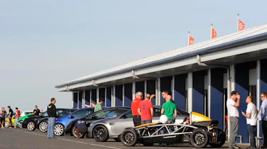 evo dunlop track competition Bedford pitlane
