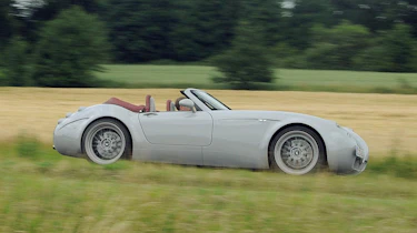 Wiesmann MF4-S panning