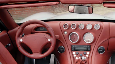 Wiesmann MF4-S interior