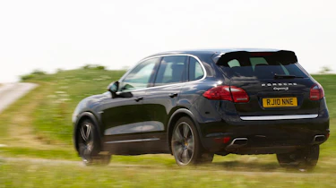 Porsche Cayenne Hybrid rear corner