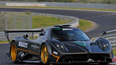 Pagani Zonda R ring record corner