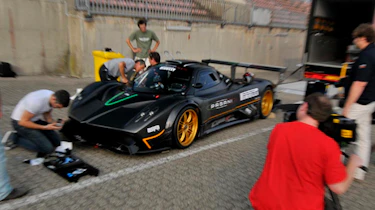 Pagani Zonda R ring record pits