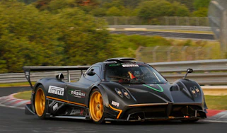 Pagani Zonda R ring record corner
